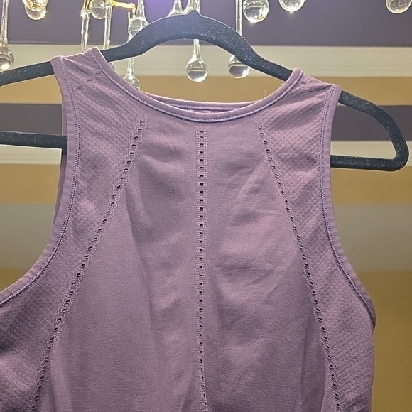 Purple Sleeveless Women's Top - Picture 2 of 11